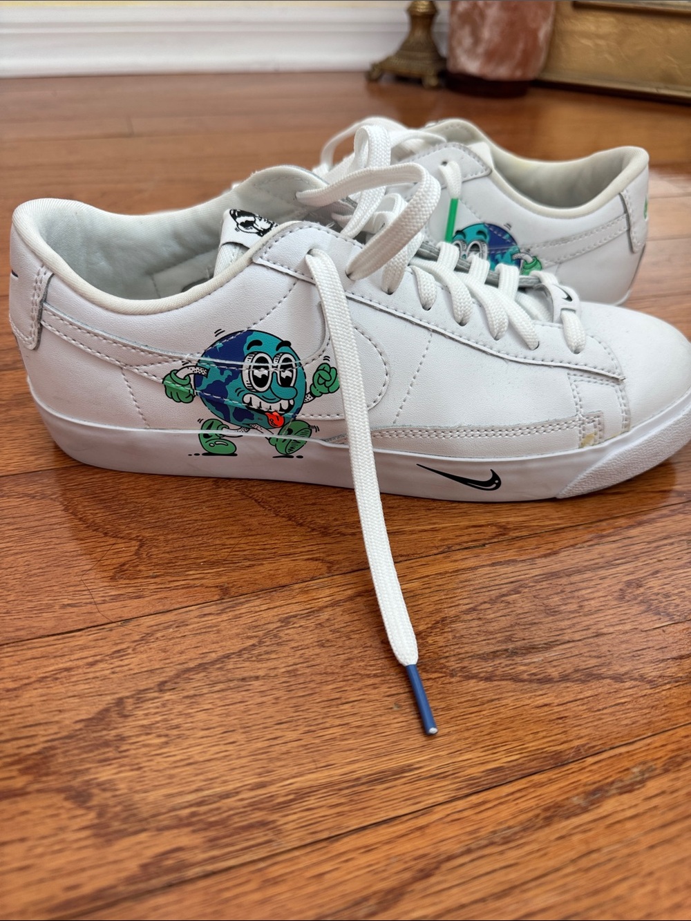 Nike Earth Day Steve Harrington Blazers- SIZE MENS 6.5 (WOMEN’S 8)
